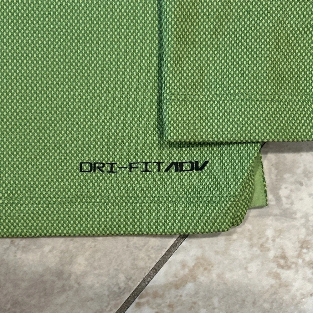 Nike Dri-FIT ADV Vapor Mens‎ M Green Chevron 1/4 Zip Gold Top Stretch DH0982-377